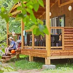 Campingplads Paradis Le Rocher De La Granelle *