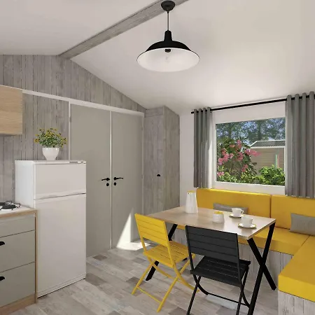 Paradis Le Rocher De La Granelle Kamp alanı *