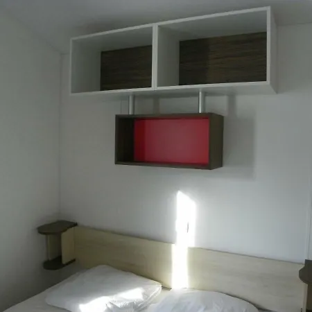 Kamp alanı Paradis Le Rocher De La Granelle Le Bugue