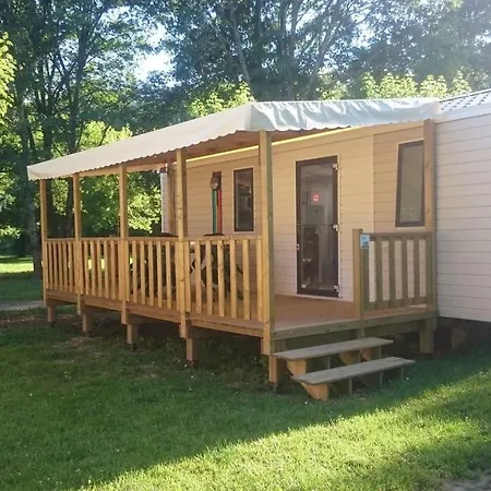 Kamp alanı Paradis Le Rocher De La Granelle Le Bugue