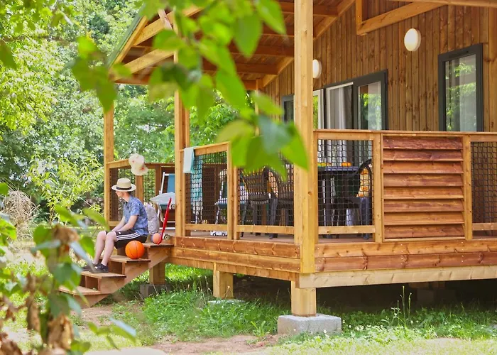 キャンプ場 Paradis Le Rocher De La Granelle *