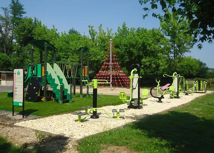 Paradis Le Rocher De La Granelle * ル・ビュグ