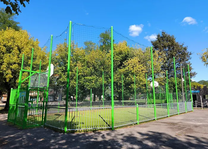 キャンプ場 Paradis Le Rocher De La Granelle