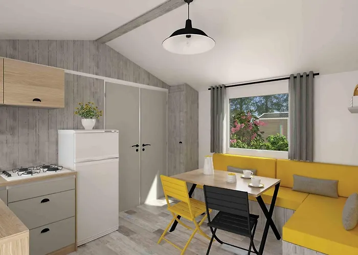 Paradis Le Rocher De La Granelle キャンプ場 *